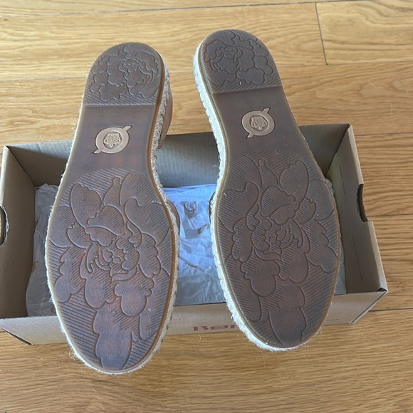 Born Seak Sandal - Picture 3 of 9